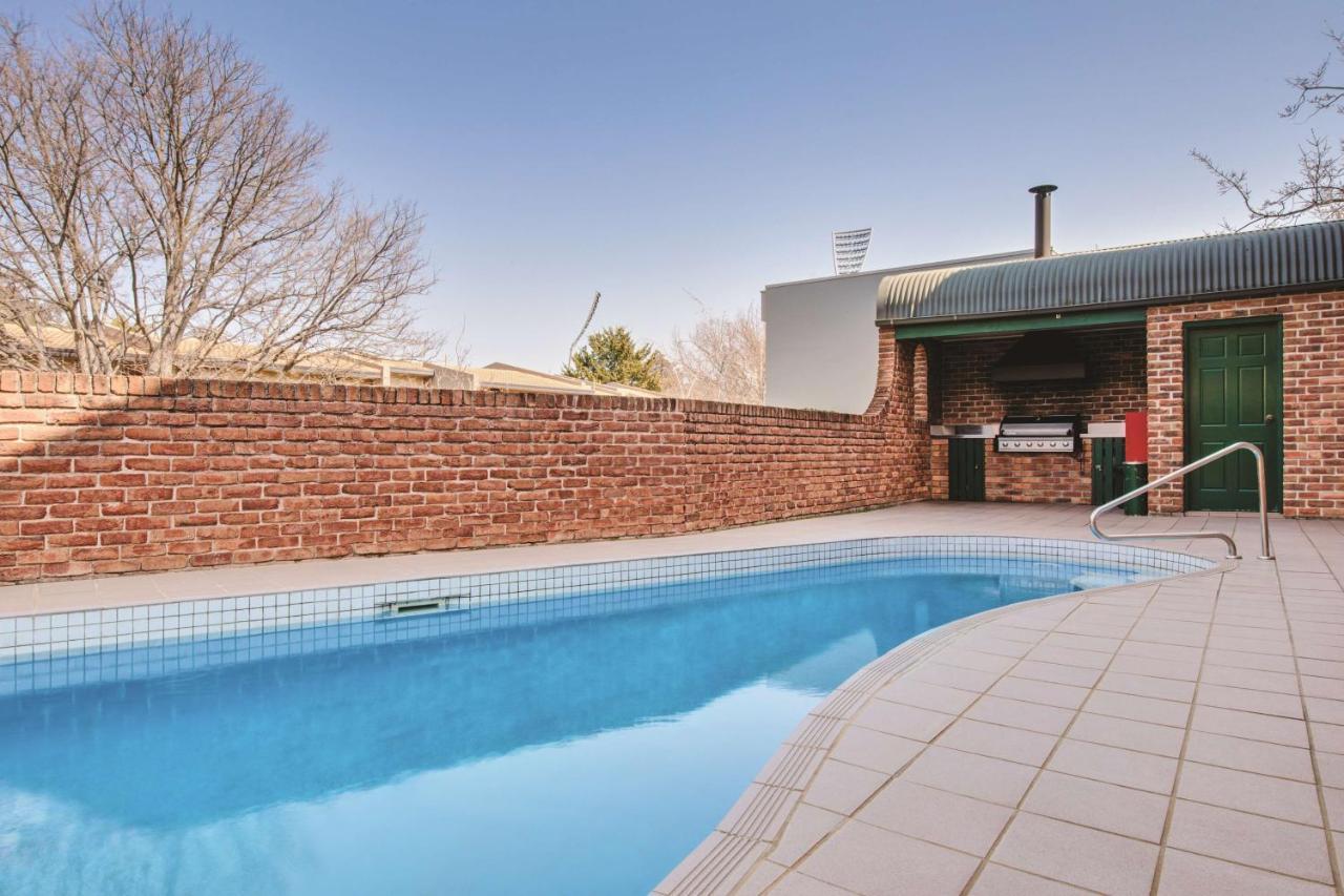 Adina Serviced Apartments Canberra Kingston Εξωτερικό φωτογραφία