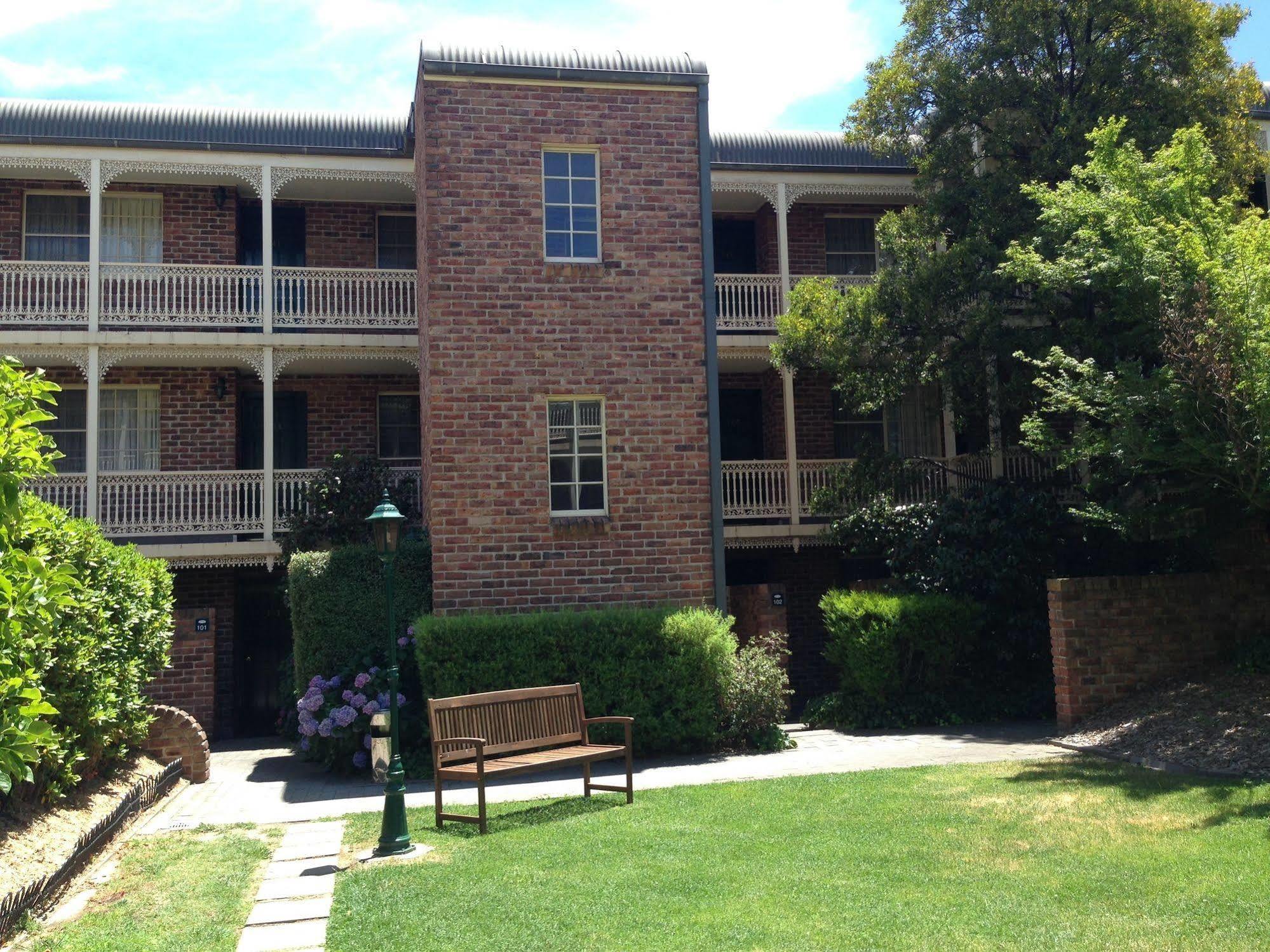 Adina Serviced Apartments Canberra Kingston Εξωτερικό φωτογραφία