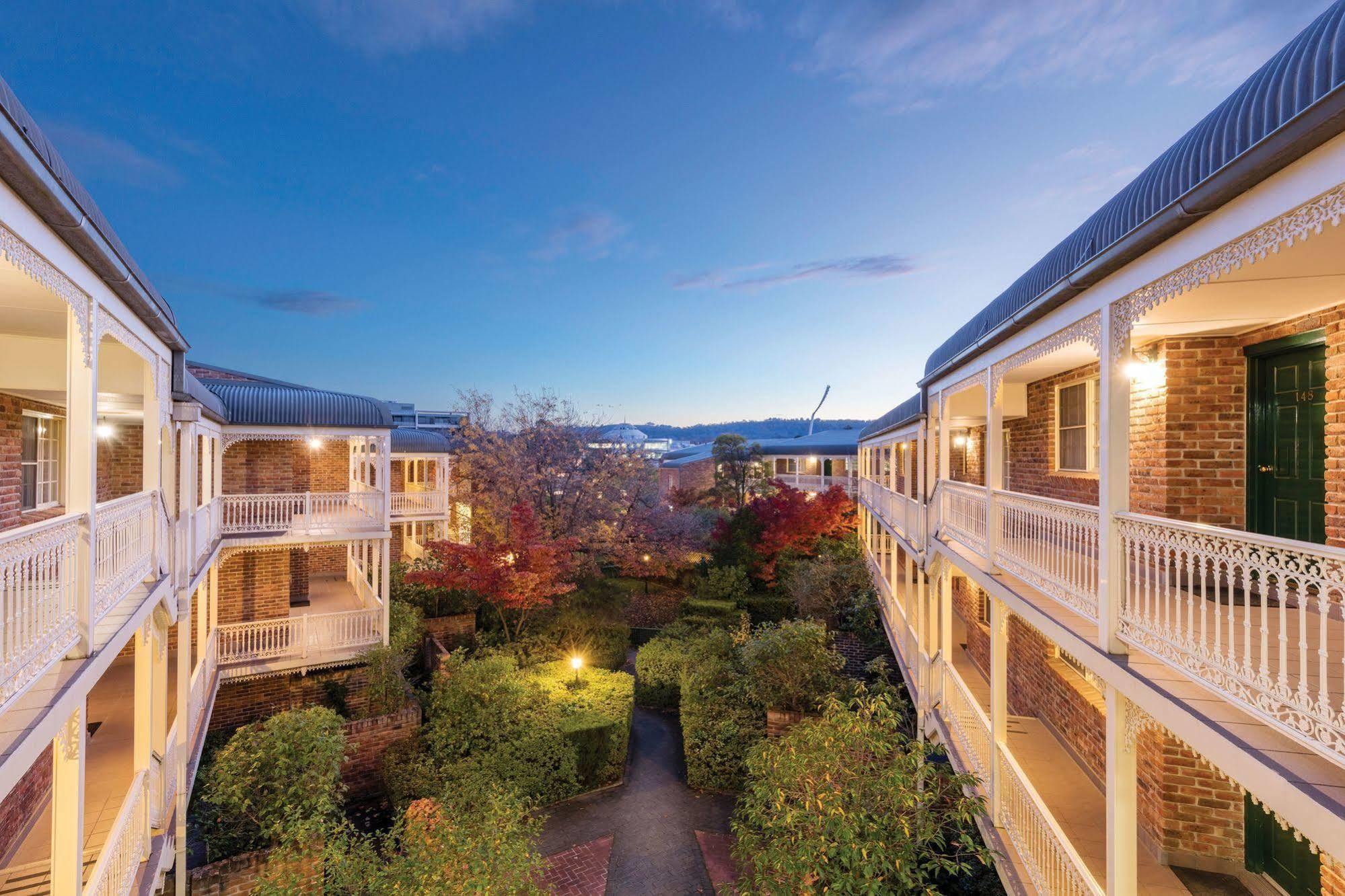 Adina Serviced Apartments Canberra Kingston Εξωτερικό φωτογραφία