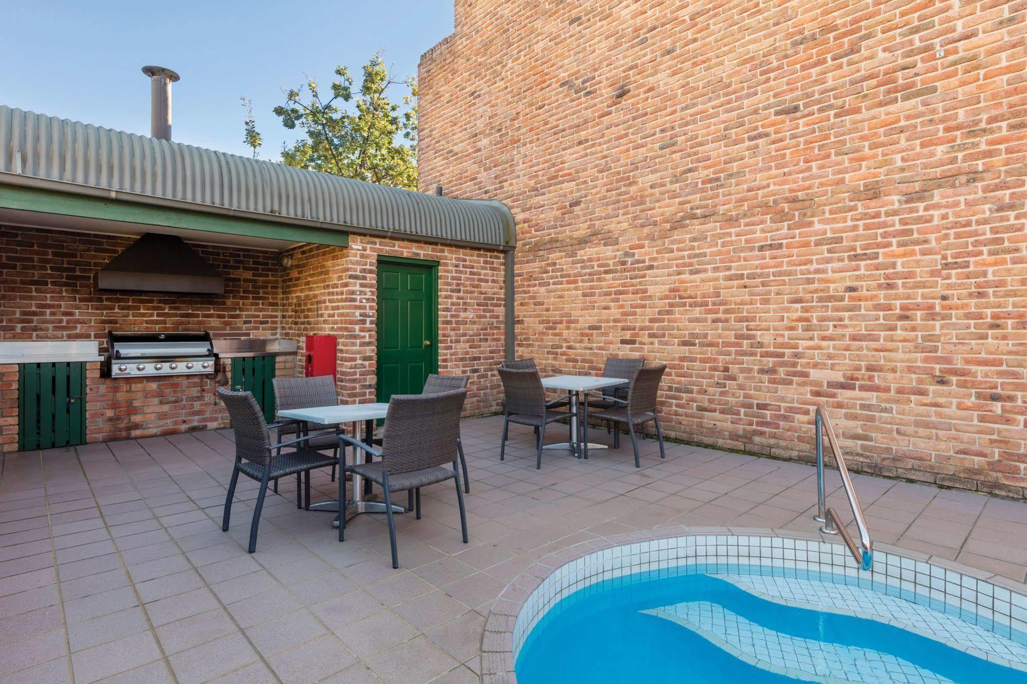 Adina Serviced Apartments Canberra Kingston Εξωτερικό φωτογραφία